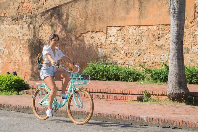 2 Hour Bike Rental Colonial Zone / Santo Domingo - Families and kids: bikes with seats and trailers