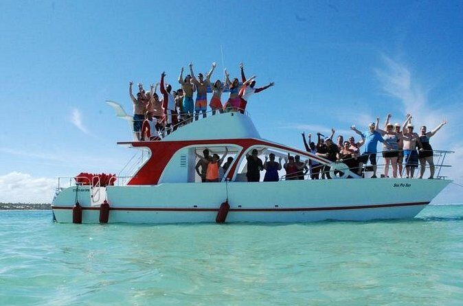 Adventure Combo: Party Boat Cruise & Parasailing - Who This 4–5 Hour Adult Combo Fits Best