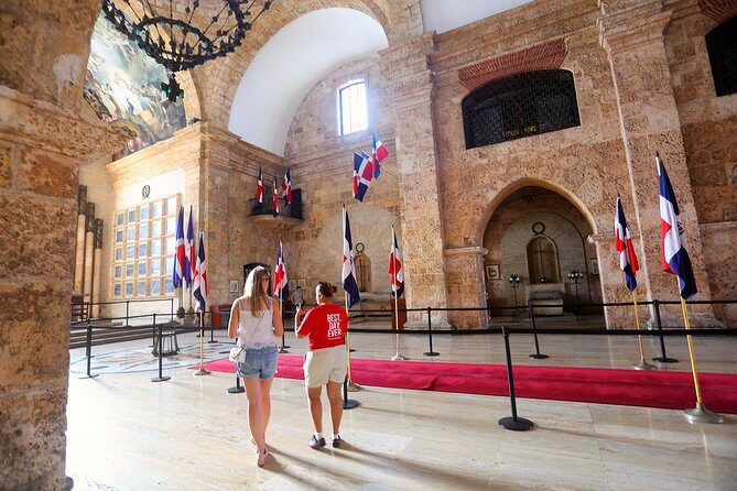 All-Inclusive Santo Domingo Day Trip from Punta Cana - Basilica Cathedral of Santa María la Menor: where your walking tour gets real