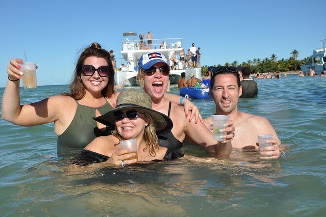 Catamaran Booze Cruise, Snorkeling & Punta Cana Coast View - Group size (up to 60) and how the schedule can feel