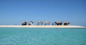 Cayo Arena: Paradise Island and Mangroves Tour - Cayo Arena: white sand time and snorkeling with coral gardens