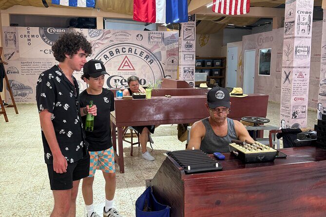 Cigar Factory Tour in Puerto Plata - The included cigar and welcome drink (what you get for $18)