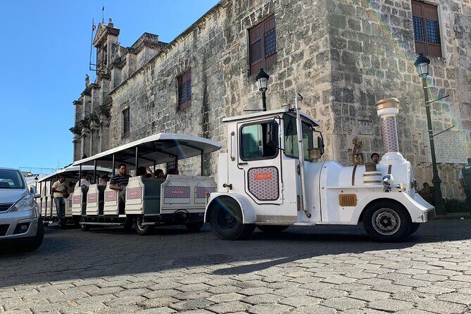 Colonial Zone Train 45 minutes of history and culture in Santo Domingo - Pickup and Meeting Points: Don’t Let Confusion Steal Your Time
