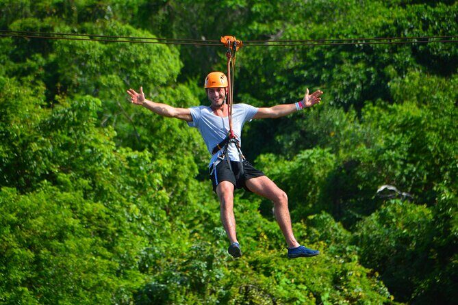 COMBO: Zip Line, Cenote Blue Lagoon, Jungle River &Waterfall Pool - Lunch Dominicano: included, simple, and drink-free