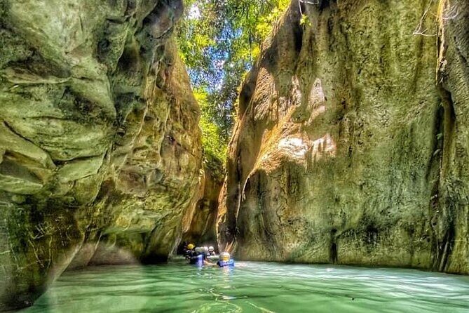 Damajagua The 7 waterfalls excursion - Amber Cove & Taino bay - Lunch at the park: the “real meal” part of the value