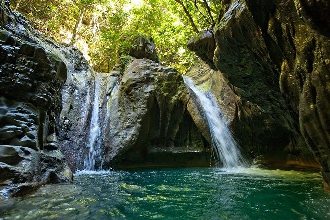 Damajagua Waterfalls - Stop at the river: what your first hour is for
