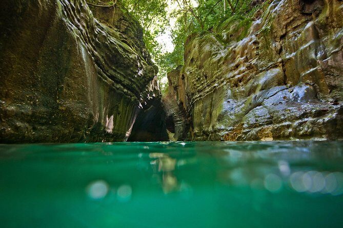 Damajagua Waterfalls - Jump, slide, swim: what the active part feels like