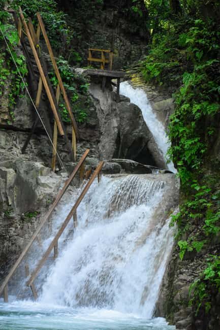 Damajagua Waterfalls Tour with Lunch - Slow & Calm vs Adventurous: Two Ways to Experience the Charcos