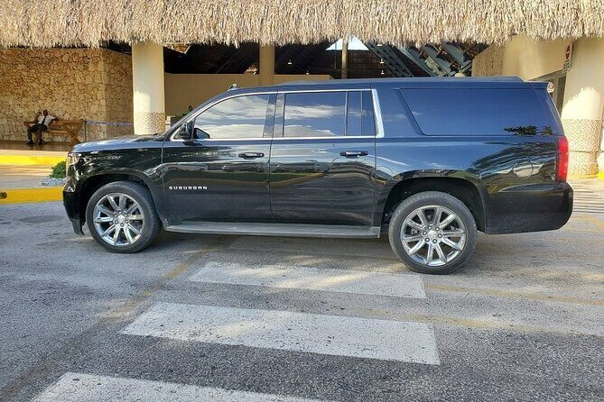 Deluxe SUV Private Round Trip Airport Transfer Uvero Alto Hotels 1-5 Passenger - What’s included vs not included (so you don’t get surprised)
