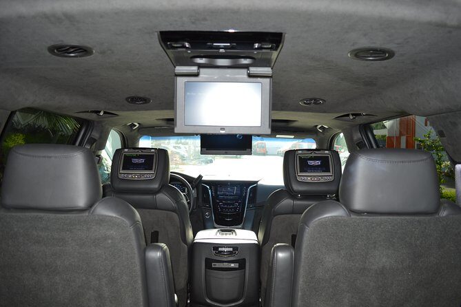 Departure Luxury Transportation: Hotels to Punta Cana International Airport(1-5) - Dropping Off at the Airport: A Clean Finish for Check-In