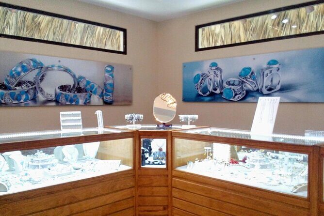 Don Lucas Cigar Factory & Store + Premium Rum Tasting (3 hours) - Practical Tips to Make the Day Go Smooth