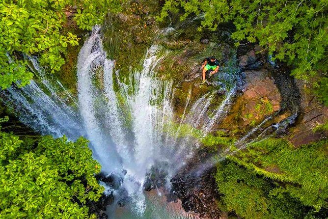 El Limón waterfalls Tour (horse riding & swimming) with lunch - El Salto del Limon: your swim break at the plunge pool
