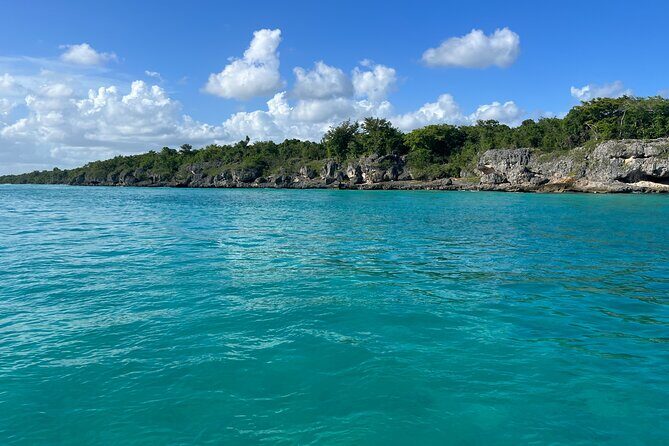 Exclusive Adventure in Saona: Small Group - From Bayahibe Pickup to Cotubanamá: The Ride and the Stops