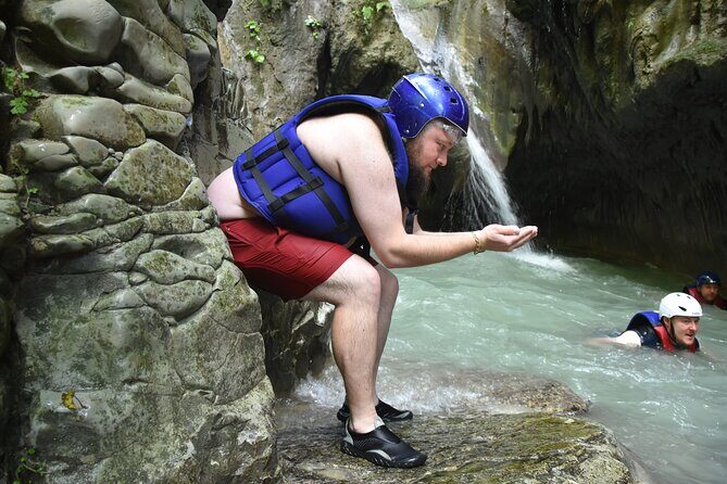 Excursion in Damajagua's 7 Waterfalls - Puerto Plata pickup: getting started without wasting your morning