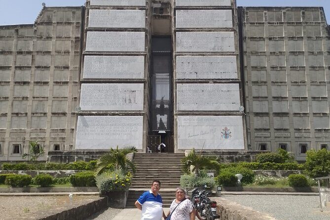 Excursion to the Three Eyes Park and the Colón Lighthouse - So, should you book it?