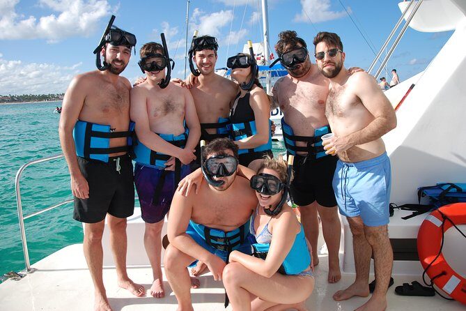 Full-Day Adventure: 4x4 Experience, Snorkeling Cruise, Sharks & Rays - The snorkeling catamaran cruise: what you actually get on the water