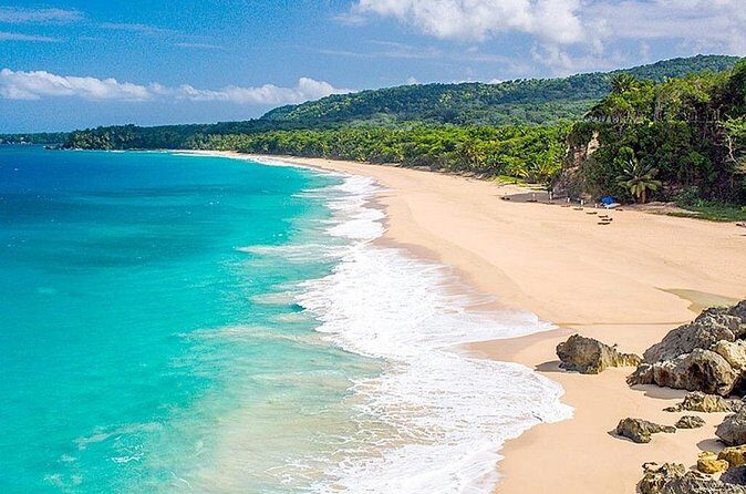 Full-Day Blue Lagoon Tour in Dominican Republic - Playa Caleton: a quiet bay break with sand, almonds, and palms