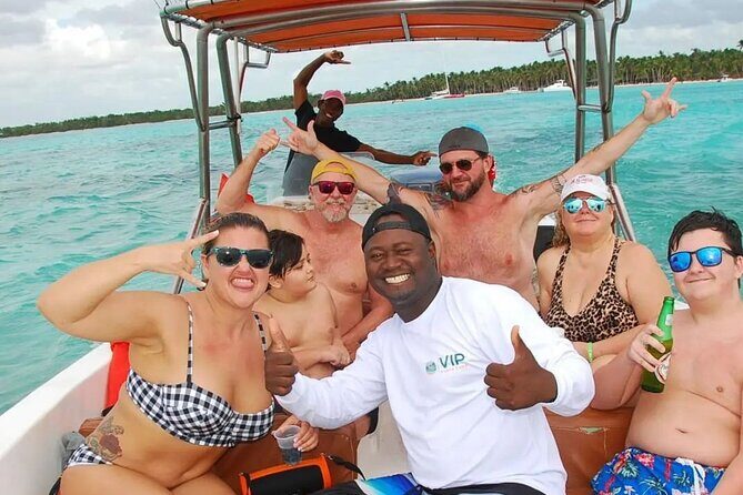 Full Day Excursion to Saona Island with All Inclusive - The Catuano channel: your in-between view