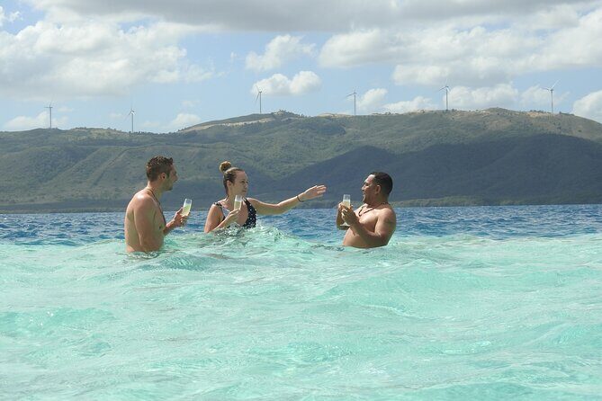Full-Day Tour Isla Bonita Deluxe - Cayo Arena (La Isla Bonita) and Snorkeling the Coral Reefs