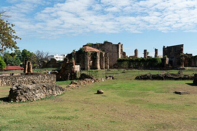 Guided Tour in the Colonial Zone of Santo Domingo - Colonial Zone in about 3 hours: how this route works