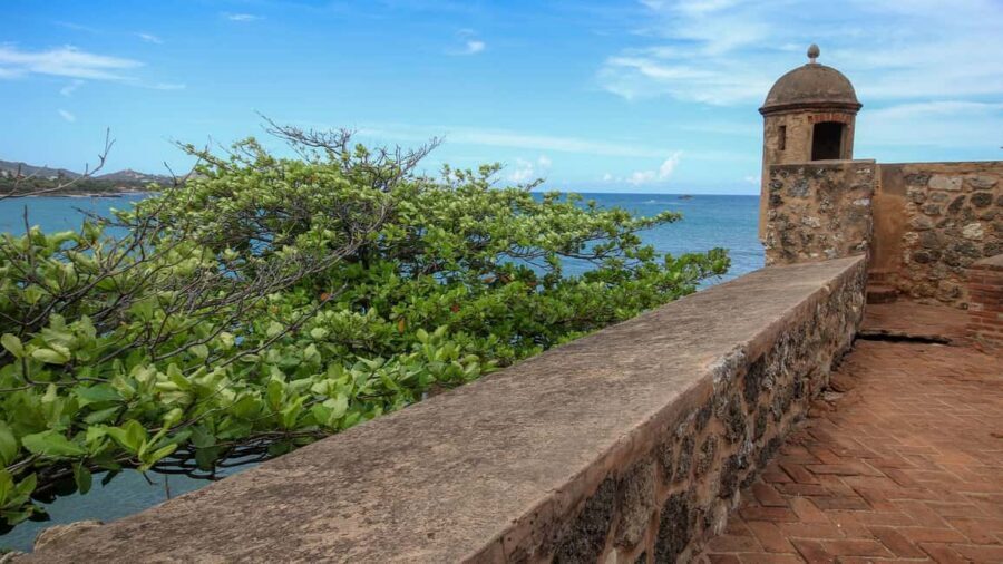 Half Day Cultura Tour of the City of Special for Cruise Ship - The photo stop and Puerto Plata’s Malecón coast