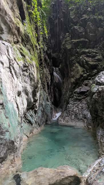Hiking Tabernacle Thundering Waterfall - What you’ll need: shoes, towels, and quick-dry clothes
