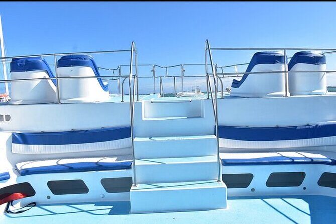 Hip Hop adult only Party Boat with Unlimited drinks& sand-bar - The Drinks Situation: Unlimited Rum Punch, But Expect Add-Ons
