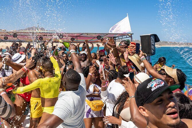 Hip Hop Sessions Boat Party Punta Cana (Adults Only) - Boat Type, Seating, and What to Do If Boarding Feels Chaotic