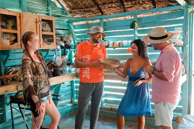 Immerse in Dominican Culture: Private Community Tour - Mofongo hands-on: cooking a Dominican classic, step by step