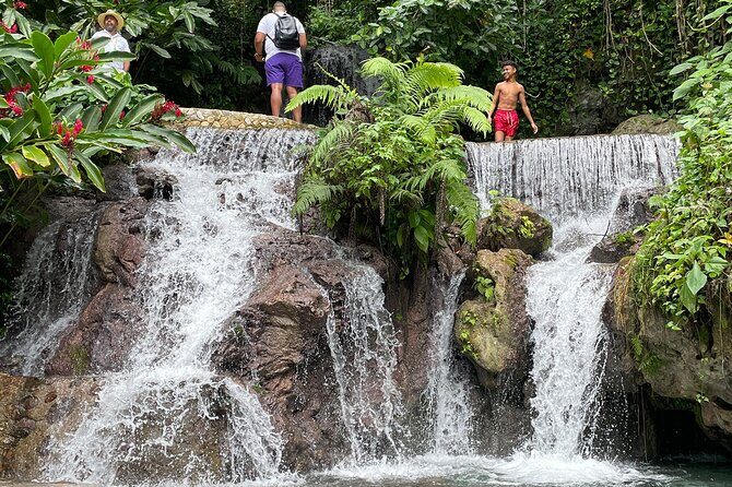Larimar mine, ALL INCLUSIVE experience, from Barahona - Balneario Villa Miriam: stepping into a private residence’s history
