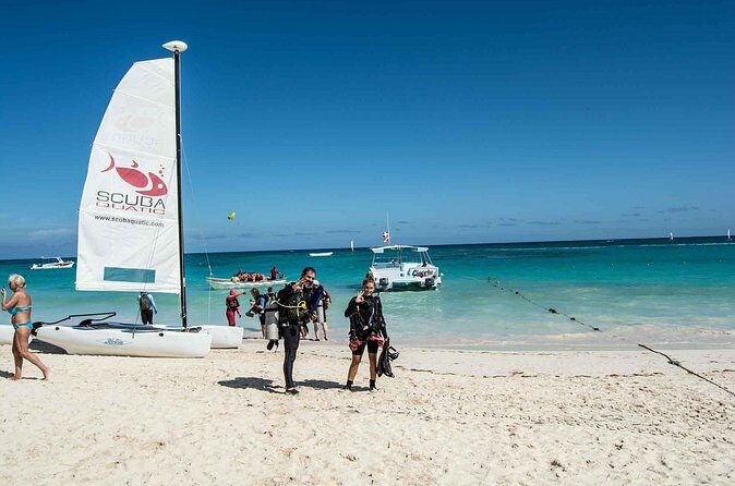 Local diving Bávaro -Double tank - Boat Comfort and Sea Conditions: The Part You Can’t Ignore