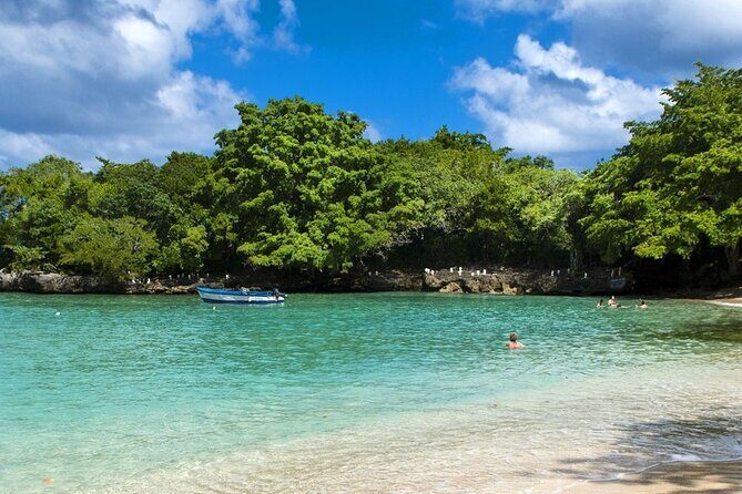 Local Excursion Blue Laguna el dudu - Key points you’ll care about
