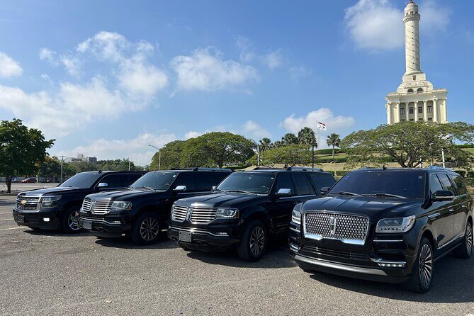 Luxury transportation Service Santiago to Puerto Plata - The luxury SUV fleet: Lincoln, Cadillac, and Suburban-level comfort