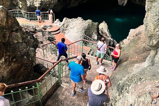 Paradise on Wheels: Suburban Premiere in Punta Cana - Round Trip - Price and Value: $94 Per Group (Up to 4) for a Private, Comfort-Focused Ride