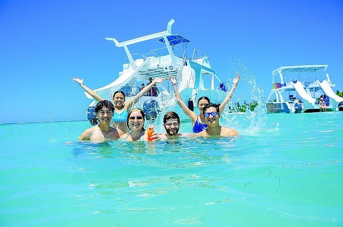 Party Boat Punta Cana - Reef snorkeling stop: making the most of the water break