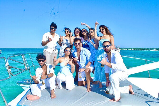 Party Booze Boat Fiesta Sand Bar-Snorkeling-Music-Drinks-Dancing - Iconic Sandbar Swim and the Floating Water Pad