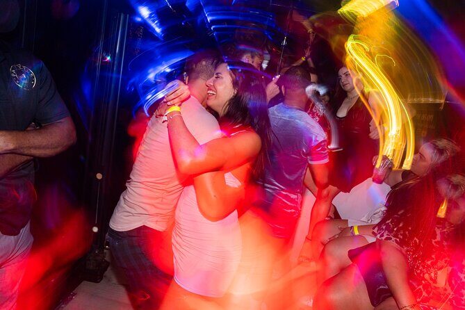 Party Bus Rental - Pickup in Downtown Punta Cana: How the Timing Plays Out