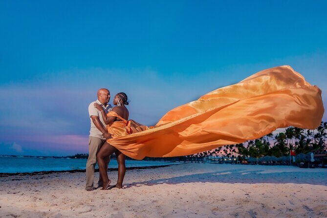 Photography with Flying Dresses in Punta Cana and more… - Why flying dresses work so well in Punta Cana’s beach light
