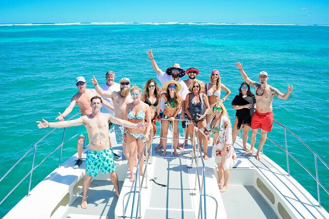 Private Catamaran Booze Cruise & Snorkeling - 3 Hours at Sea: How the Fun and Food Actually Fit Together