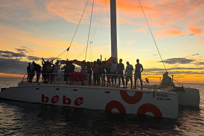 Private Catamaran Cruise to Bahia de las Aguilas - Bahía de las Águilas beach time and the floating bar vibe