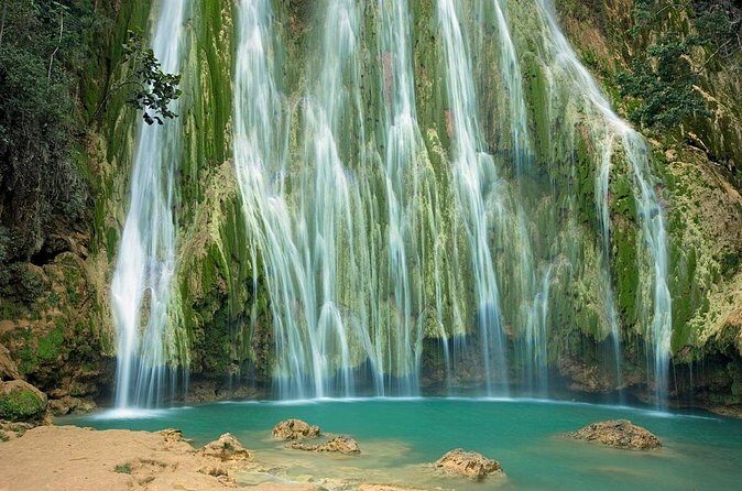 Private Hiking to Salto el Limon with a Local expert Guide from Samana - Meeting point in Samaná: where to start and how to plan your day