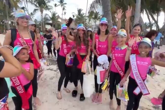 Private Party Boat at Coast of Punta Cana and Bávaro - A 3-hour party yacht that still feels like an actual plan