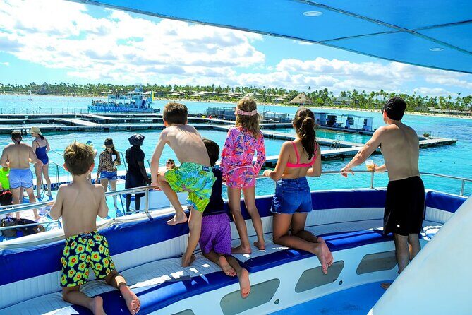 Private Punta Cana Boat Cruise with Snorkeling & Open Bar Party - Wildlife viewing from the boat: dolphins, manta rays, and sharks
