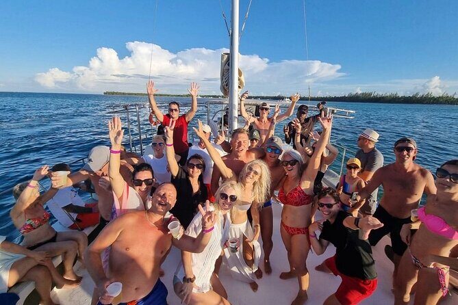 Private Sailing boat Snorkeling at Punta Cana - Food, Unlimited Drinks, and the Floating-Bar Energy