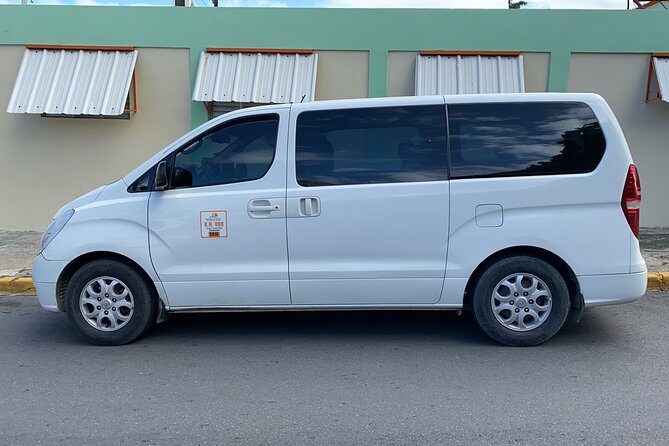 Private Santiago AirPort transportation to Puerto Plata or Sosua ect - From Santiago to Puerto Plata: the pickup that saves your energy