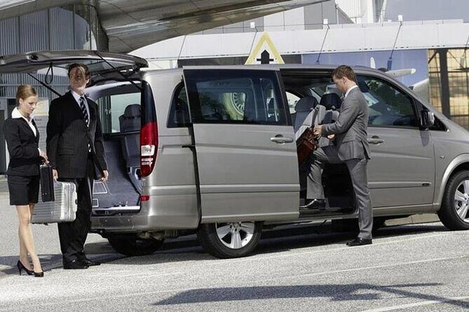 Private Taxi from Bavaro Hotel to Santo Domingo Airport - What makes the experience feel smooth from start to finish