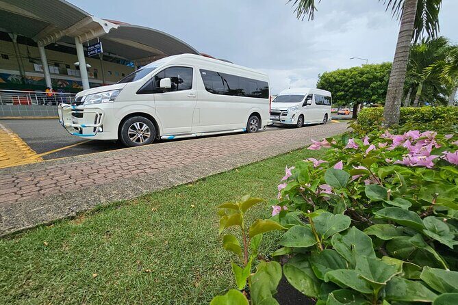 Private Transfer from and to Santiago-Cabarete-Sosua-POP - Pickup at Santiago Airport (STI): Find the Driver, Then Relax