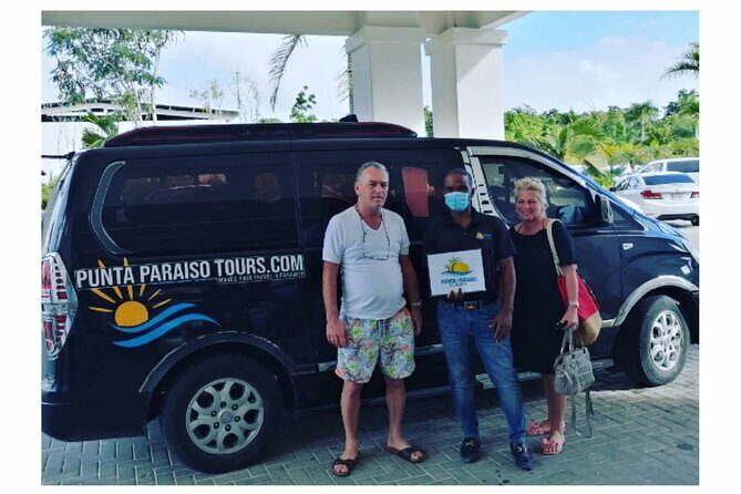 private transfer LUXURY SUBURBAN or CADILLAC round trip PUNTACANA - Price and Value for a Group Up to 6