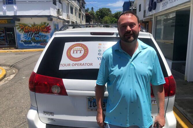Private transfer Santiago STI Airport to hotels in PuertoPlata - The ride itself: A/C, Wi‑Fi, and included drinks