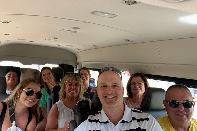 Private Transfer (STI) Santiago de los Caballeros - Puerto Plata - Photo-stops and small extras that make the trip feel personal